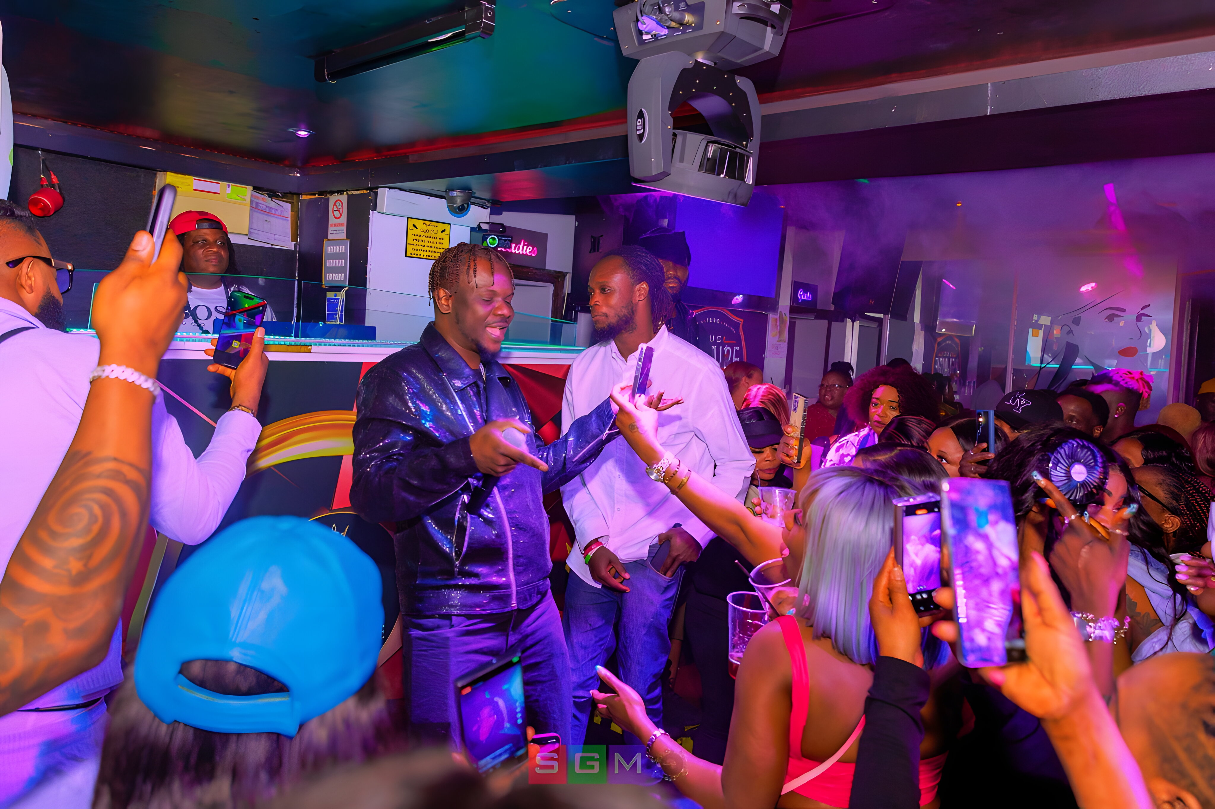 MAXII performing live